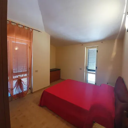 Holiday home Le Castella Vista Mare Trilocale *